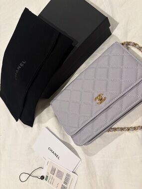 CHANEL Light Lavender Quilted Crossbody with Gold Chain
